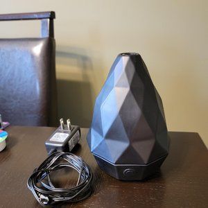 Saje AromaGem diffuser & Essential Oil